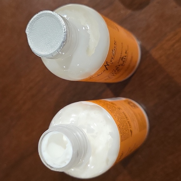 (J20) 2 Shea Moisture Coconut & Hibiscus Curl & Style Milk - Vibrant Orange - Picture 2 of 3